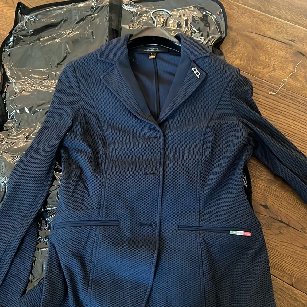 AA Motion Lite Show Coat Navy XS